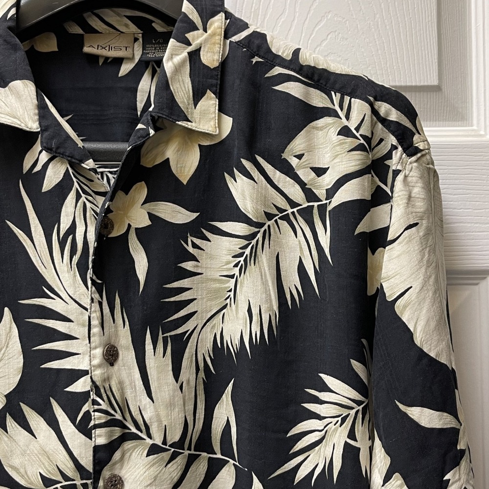 AXIST 100% Silk Men's Large‎ Button Down Short Sleeve Black Shirt Washable